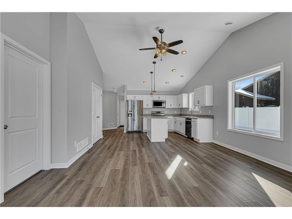 24377 18th Avenue Saint Augusta MN 56301 7016655 image3