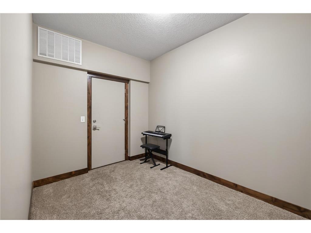 2438 129th Court NE Blaine MN 55449 7076990 image73