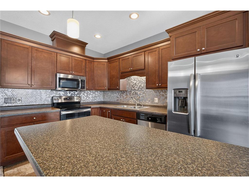 2438 Foxglove Circle Hudson WI 54016 7096105 image16