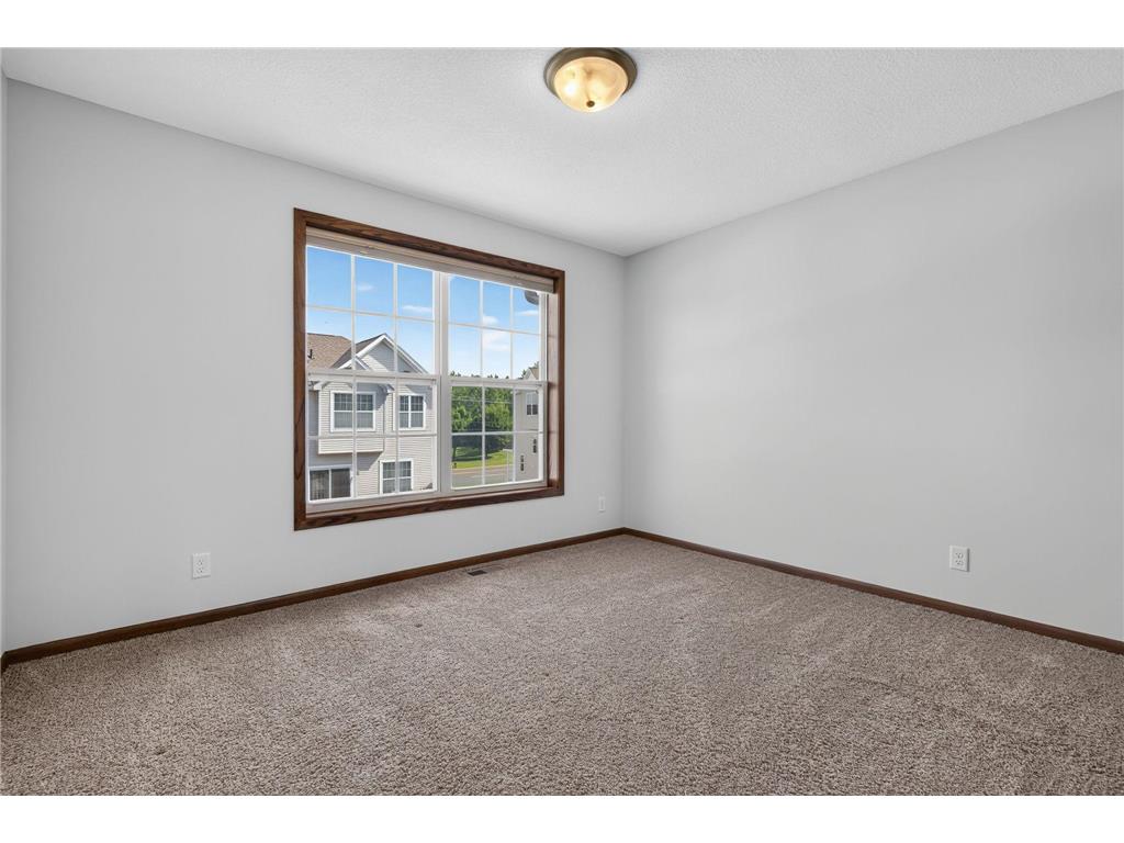 2438 Foxglove Circle Hudson WI 54016 7096105 image20