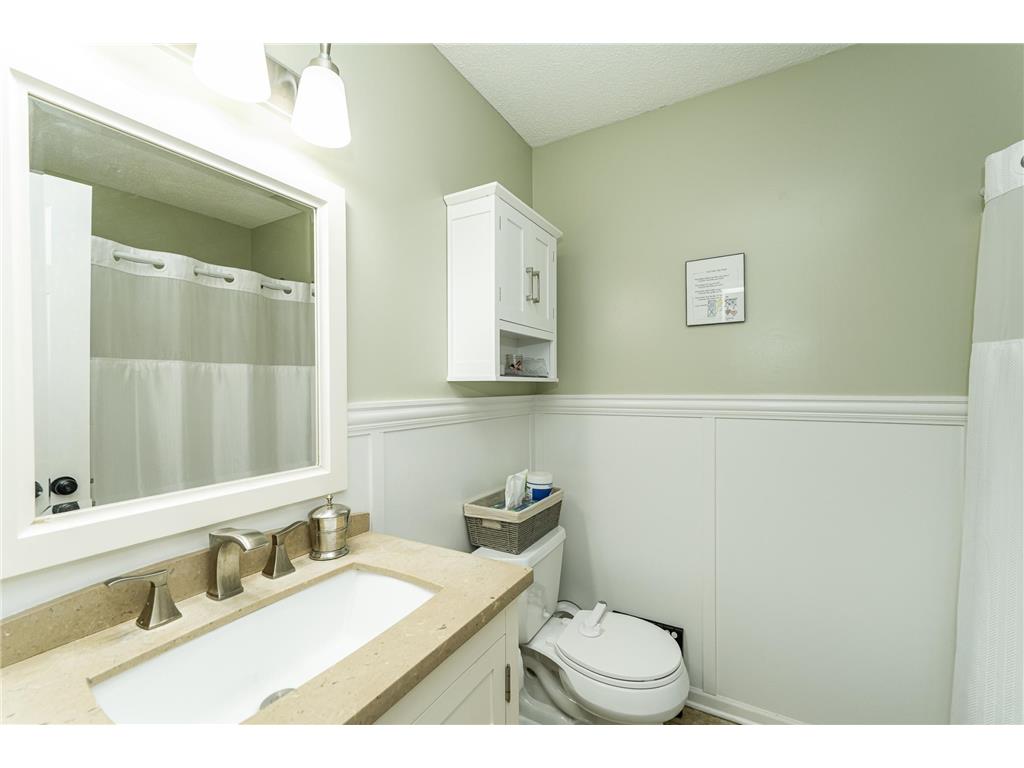 2439 60th Street NW Rochester MN 55901 7042872 image17