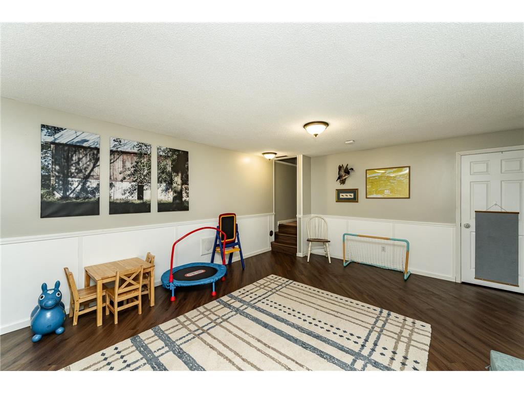 2439 60th Street NW Rochester MN 55901 7042872 image18