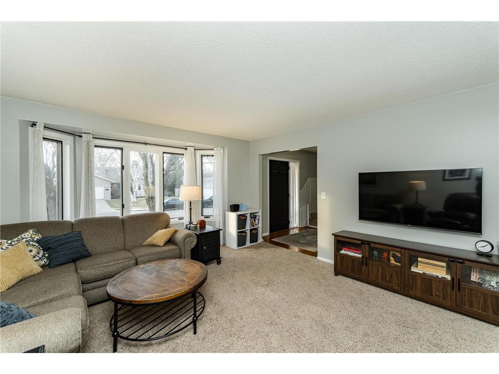 2439 60th Street NW Rochester MN 55901 7042872 image3
