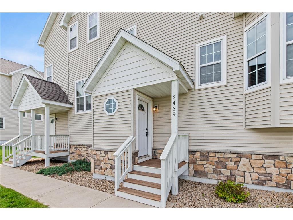 2439 Foxglove Circle Hudson WI 54016 6741990 image1