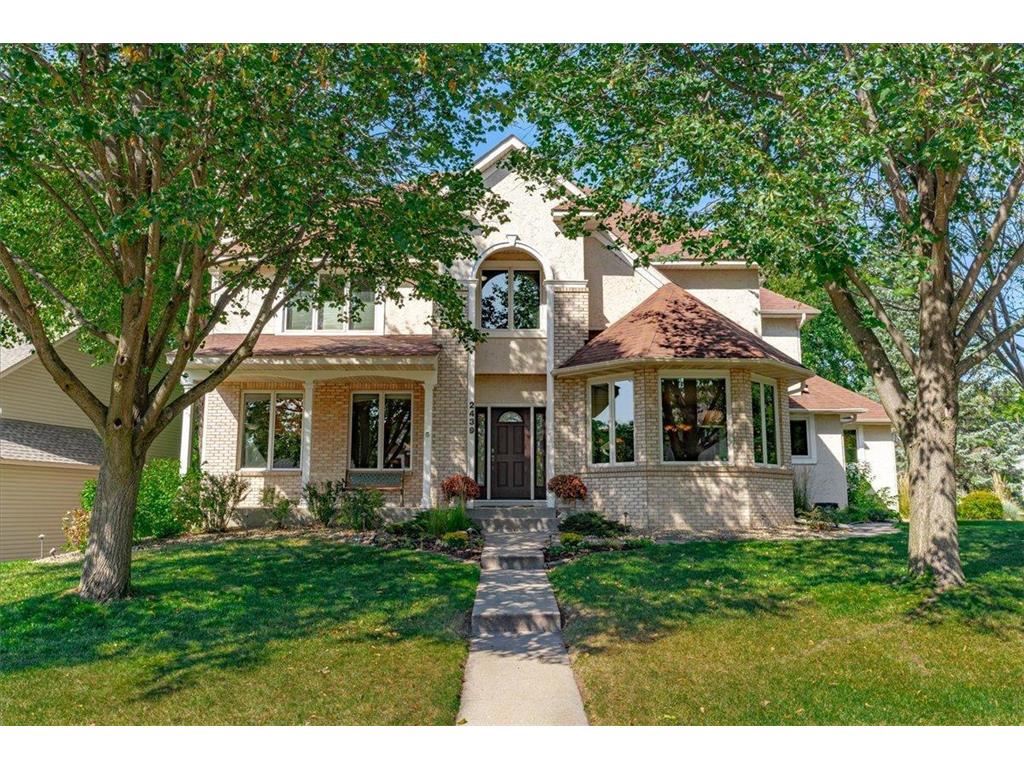 2439 Oakridge Lane E Maplewood MN 55119 6601238 image1