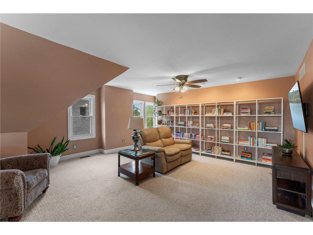 2439 Park Avenue #F Minneapolis MN 55404 7076719 image18
