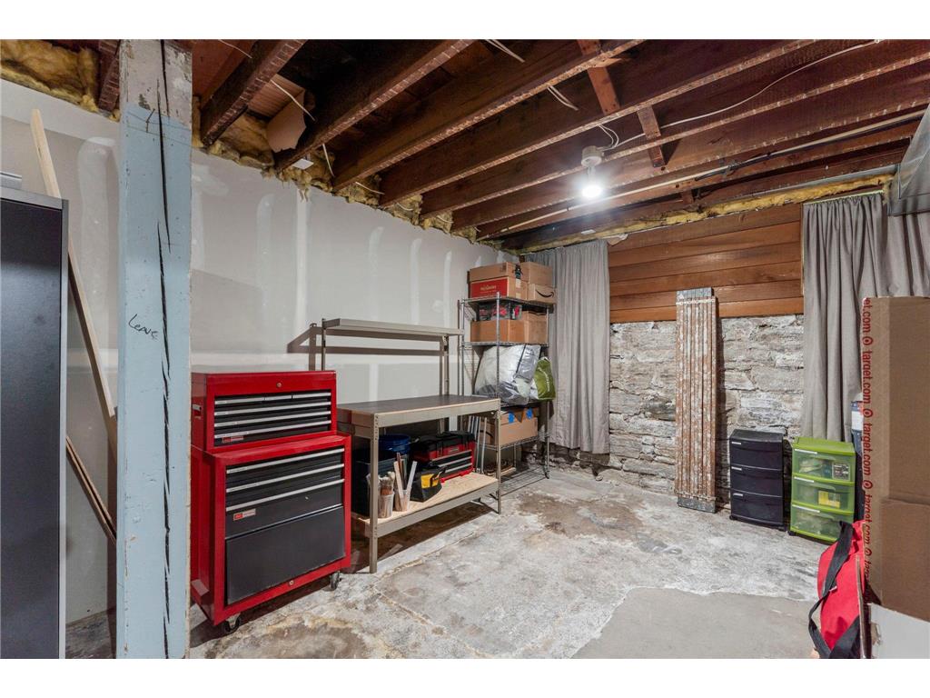 2439 Park Avenue #F Minneapolis MN 55404 7076719 image26