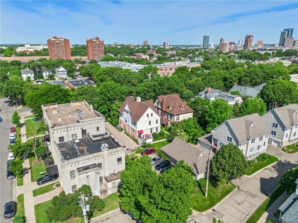 2439 Park Avenue #F Minneapolis MN 55404 7076719 image30