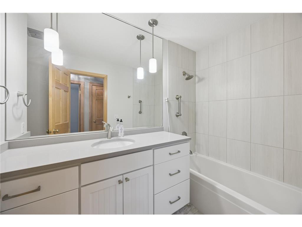 2439 Walnut Avenue New Brighton MN 55112 7071909 image12