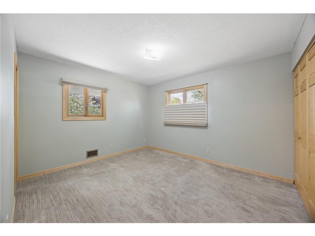 2439 Walnut Avenue New Brighton MN 55112 7071909 image13