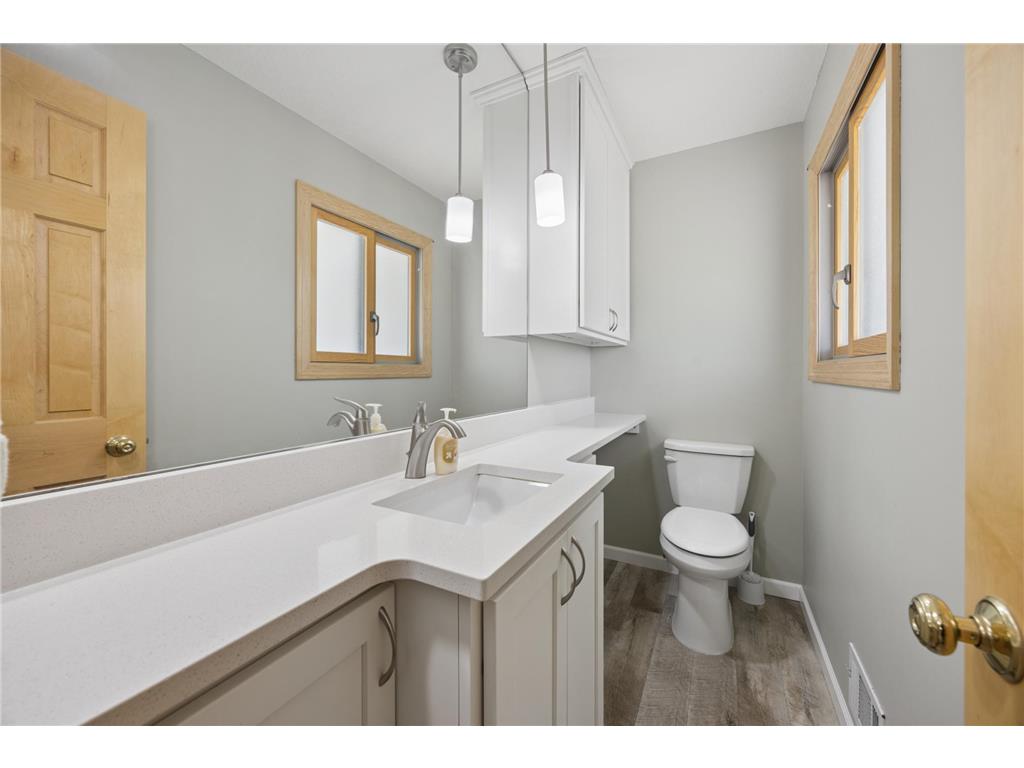 2439 Walnut Avenue New Brighton MN 55112 7071909 image14