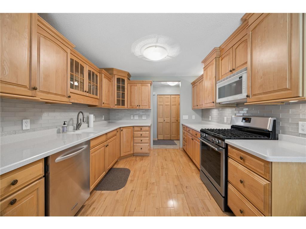 2439 Walnut Avenue New Brighton MN 55112 7071909 image3