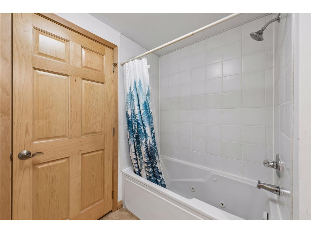 244 3rd Avenue NE Minneapolis MN 55413 7085922 image19