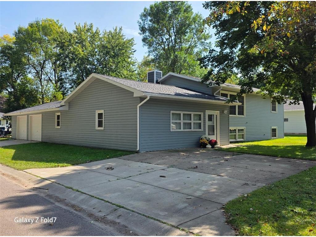 244 6th Street N Kandiyohi MN 56251 6791637 image1