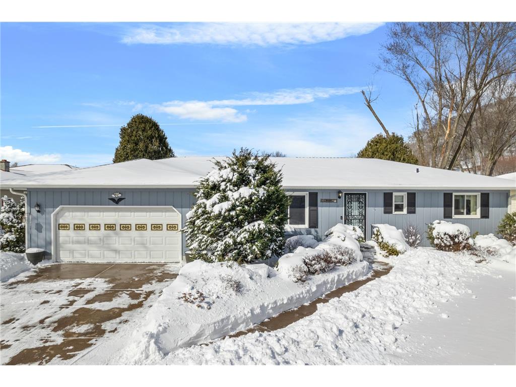 244 Edgeview Drive Rollingstone MN 55969 7034192 image1