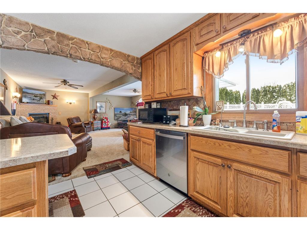 244 Edgeview Drive Rollingstone MN 55969 7034192 image10