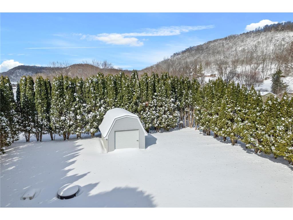 244 Edgeview Drive Rollingstone MN 55969 7034192 image26