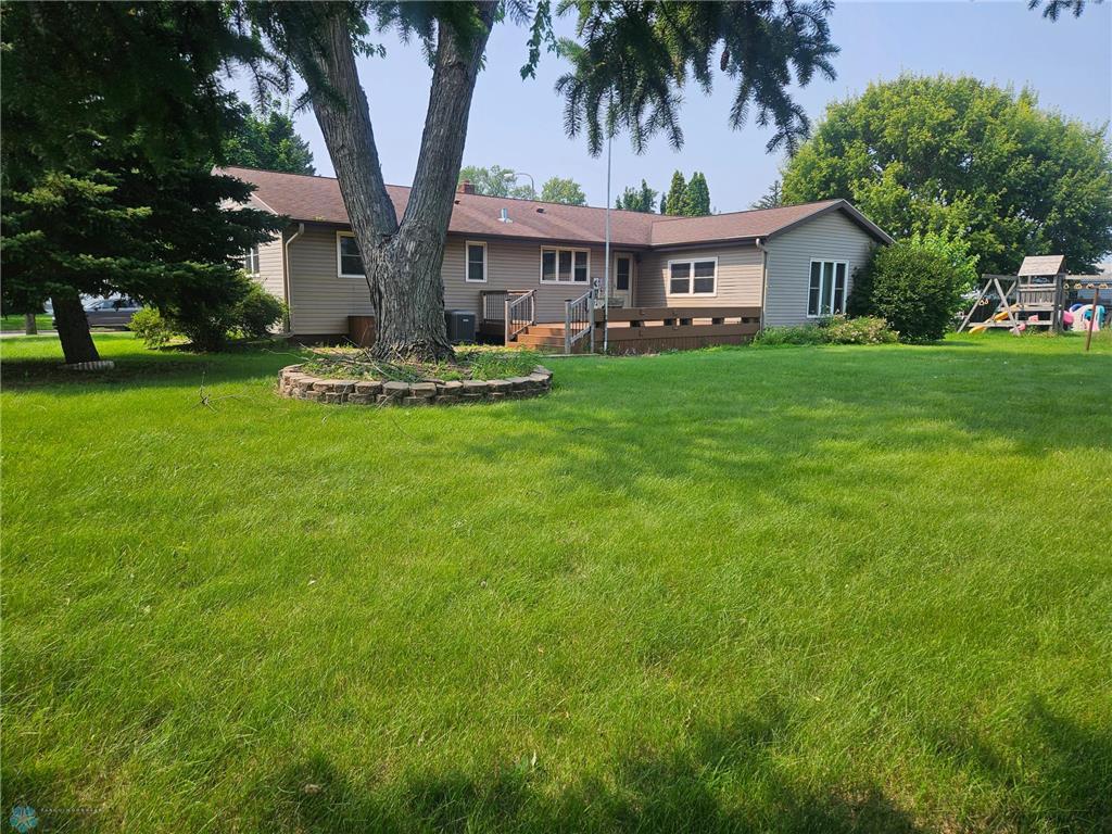 244 Main Street Breckenridge MN 56520 6770406 image4