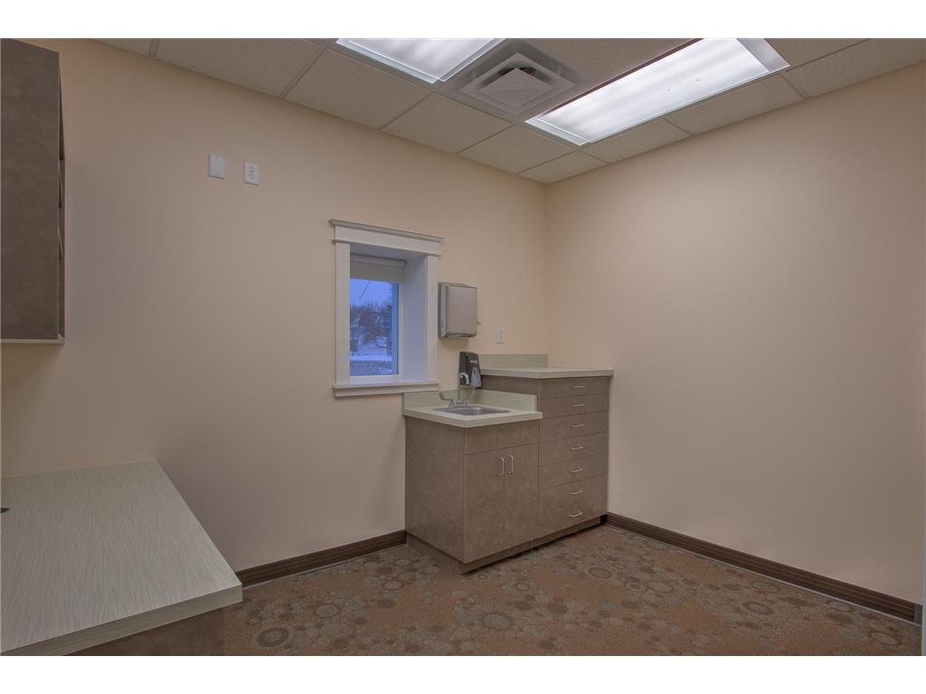 244 Main Street S Cambridge MN 55008 6815895 image12