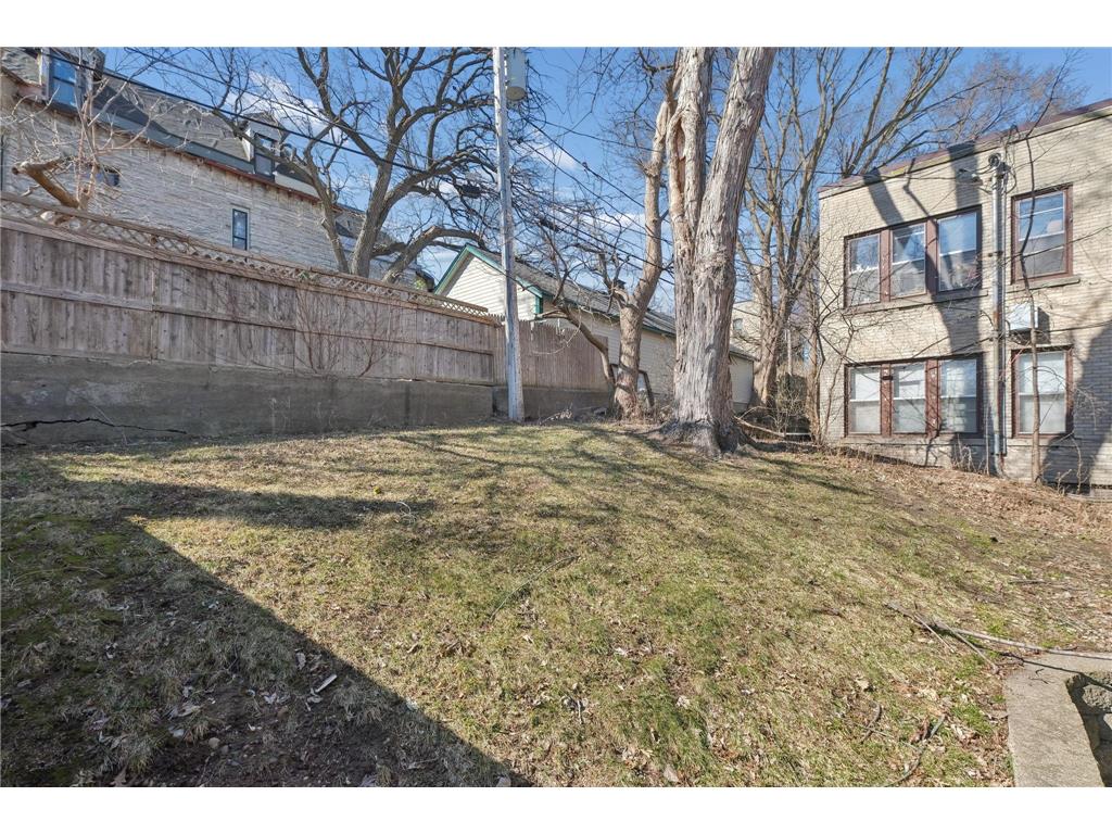 244 Marshall Avenue #3 Saint Paul MN 55102 7040114 image25