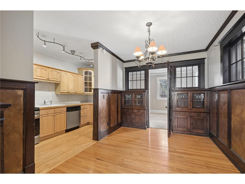 244 Marshall Avenue #3 Saint Paul MN 55102 7040114 image4