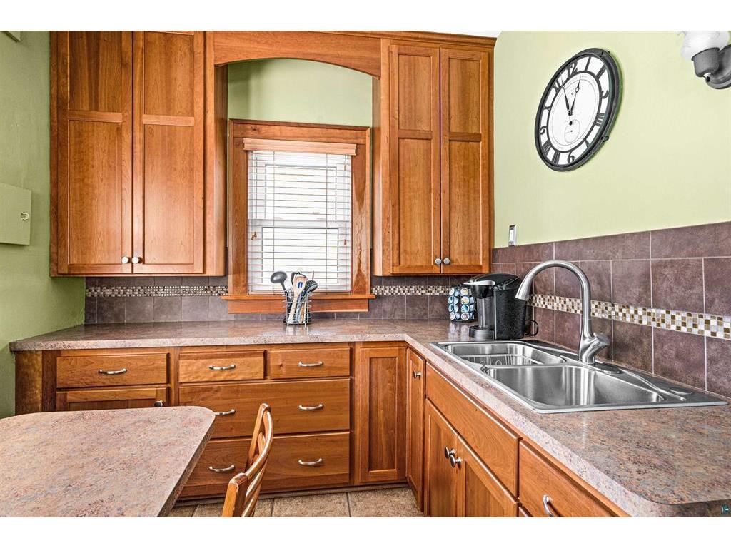 244 W Faribault Street Duluth MN 55803 7076443 image7