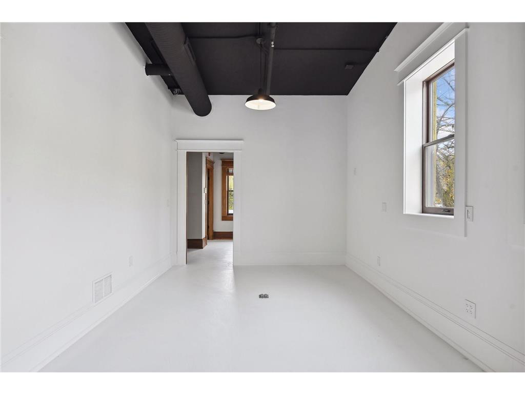 244 Water Street #200 Excelsior MN 55331 7038314 image4