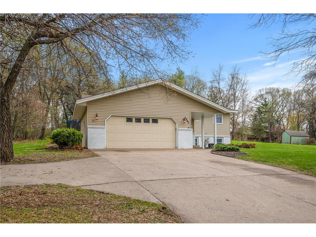 2440 E Rum River Drive S Cambridge MN 55008 6363320 image1