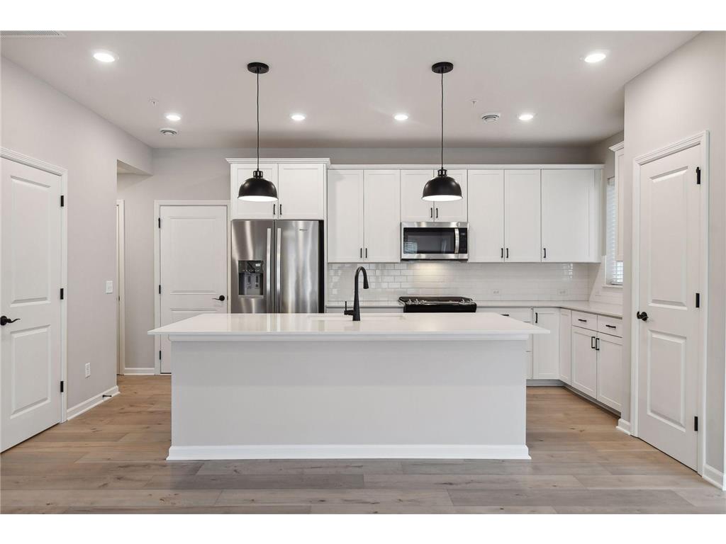 2440 N Blossom Circle Orono MN 55356 6505191 image1