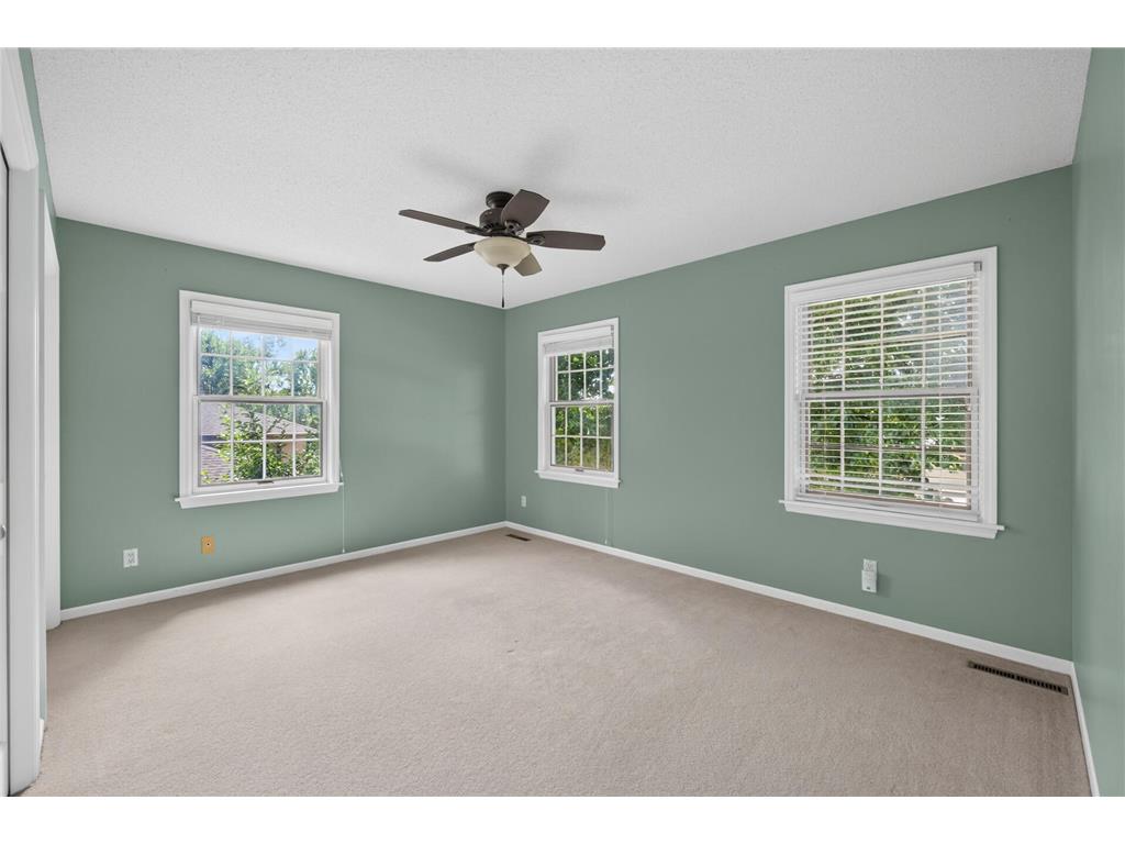 2440 Sunrise Drive Little Canada MN 55117 - Gervais 7106926 image13