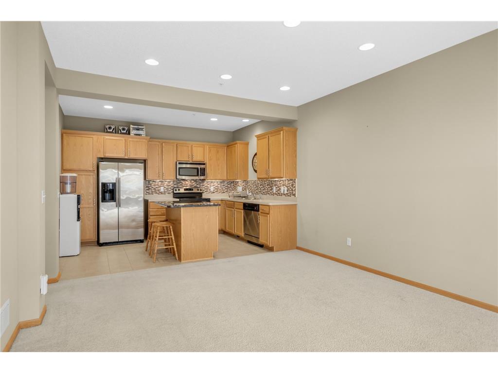 2441 121st Circle NE #C Blaine MN 55449 7077268 image10
