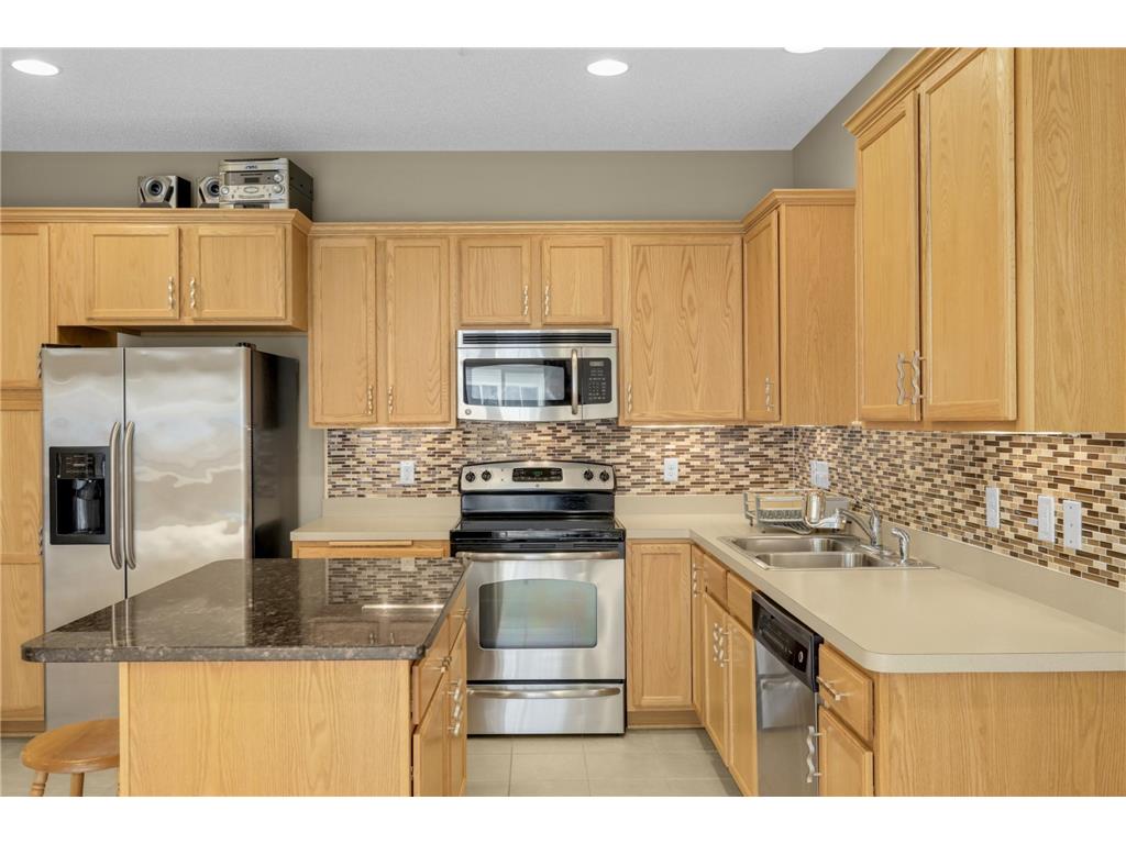 2441 121st Circle NE #C Blaine MN 55449 7077268 image15