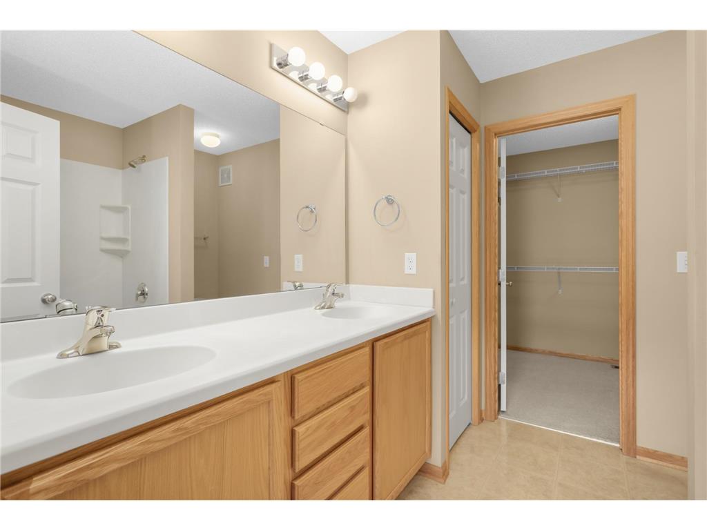 2441 121st Circle NE #C Blaine MN 55449 7077268 image24