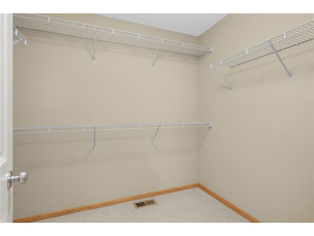 2441 121st Circle NE #C Blaine MN 55449 7077268 image26