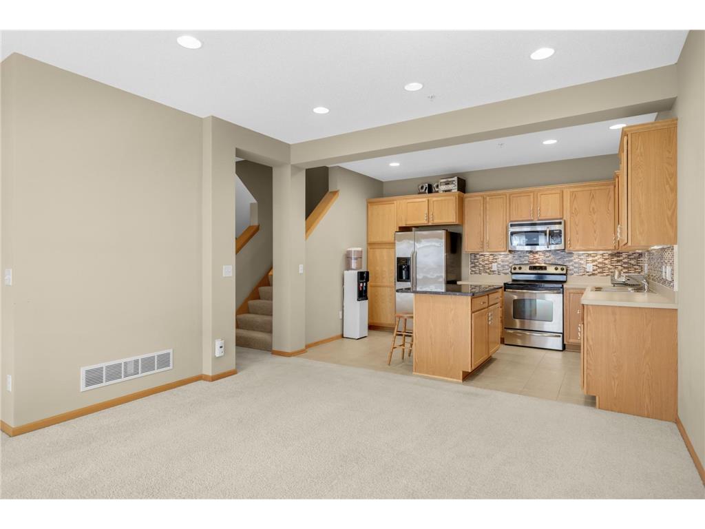 2441 121st Circle NE #C Blaine MN 55449 7077268 image9