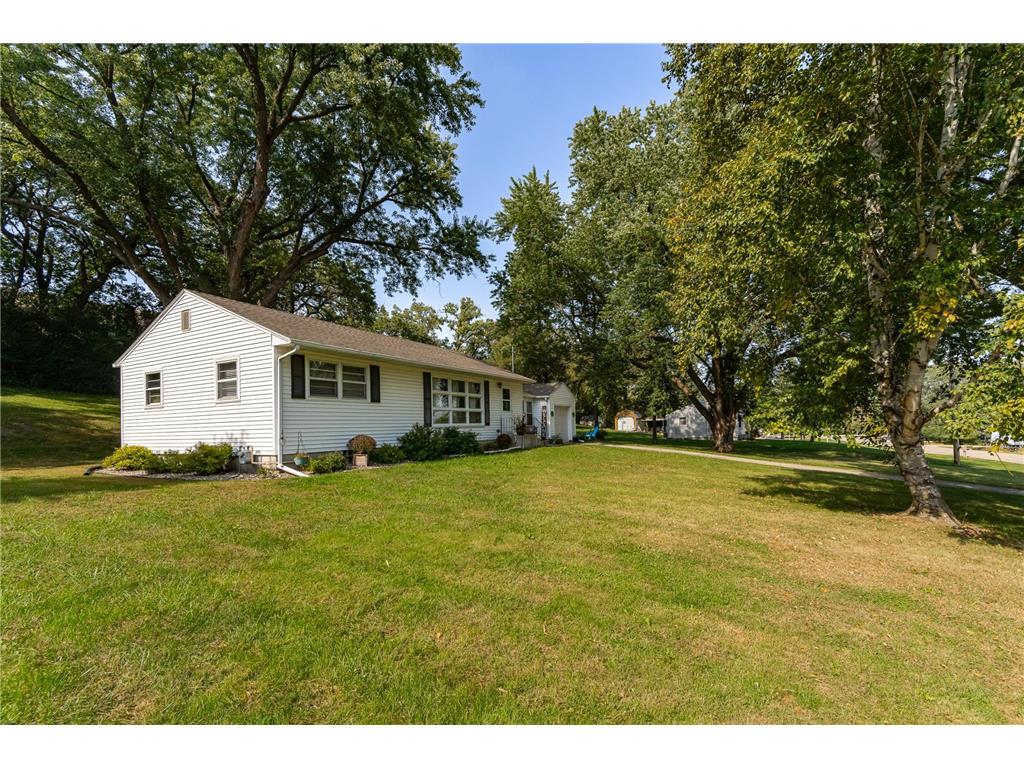 2441 22nd Avenue SE Rochester MN 55904 6824494 image1