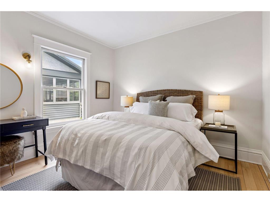 2441 Dupont Avenue S Minneapolis MN 55405 7081567 image15