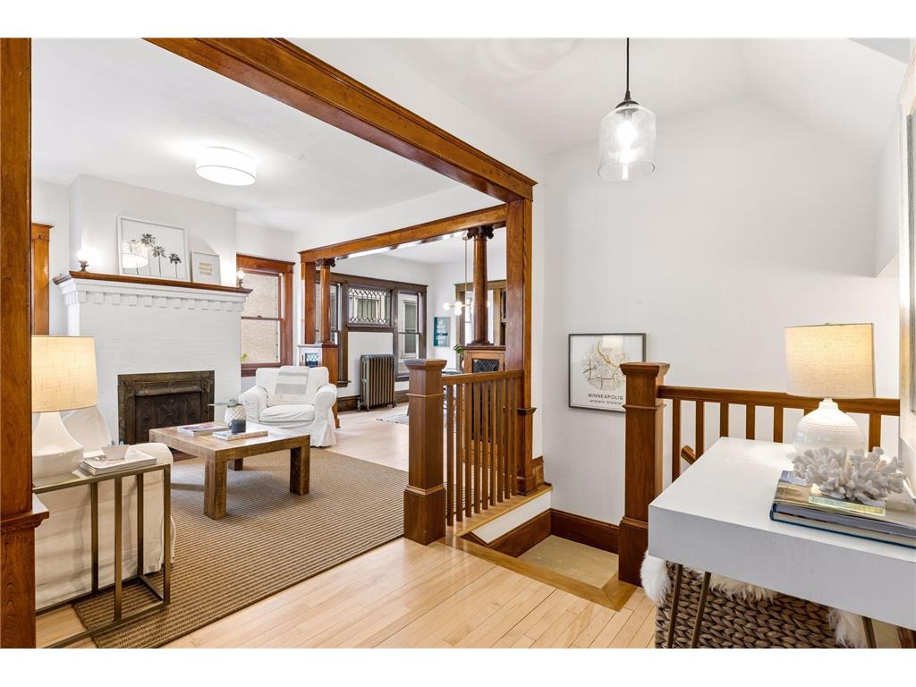 2441 Dupont Avenue S Minneapolis MN 55405 7081567 image17