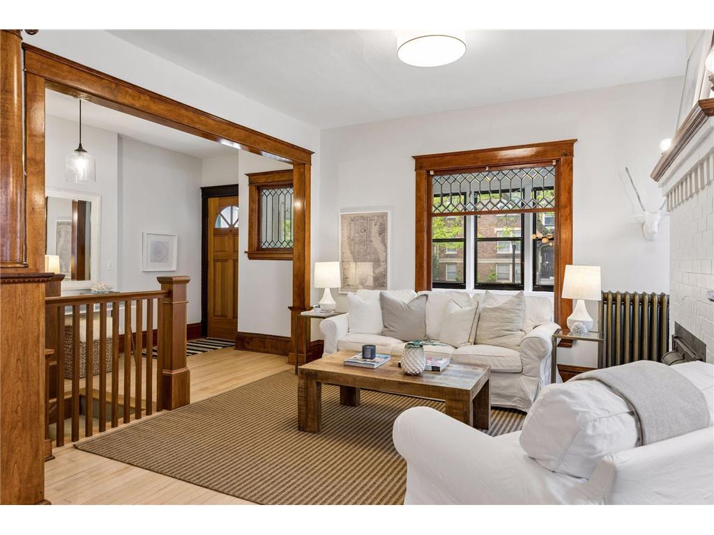 2441 Dupont Avenue S Minneapolis MN 55405 7081567 image3