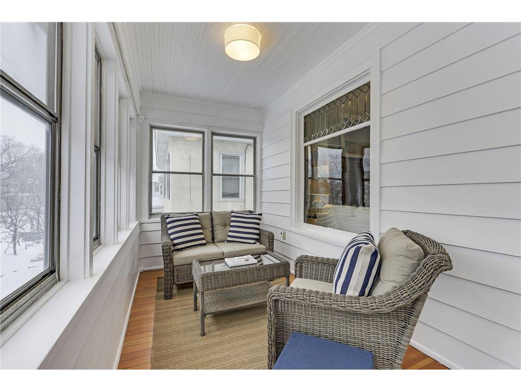2441 Dupont Avenue S Minneapolis MN 55405 7081567 image42