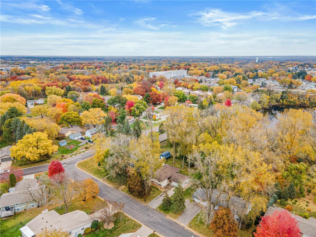 2442 Galtier Street Roseville MN 55113 6774304 image1