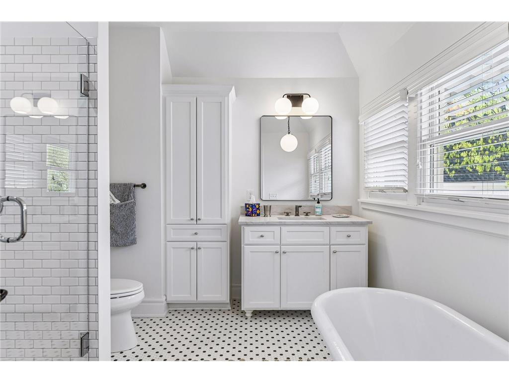 2442 Lafayette Road Minnetonka Beach MN 55391 - Lake Minnetonka 7038988 image39