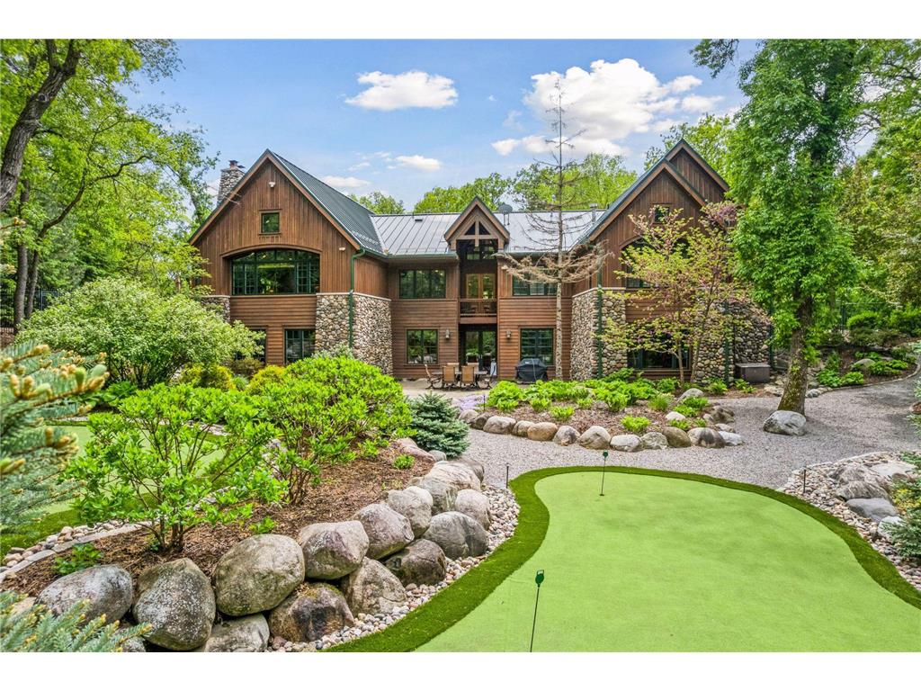 2442 Meeting Street Minnetonka MN 55391 6724556 image1