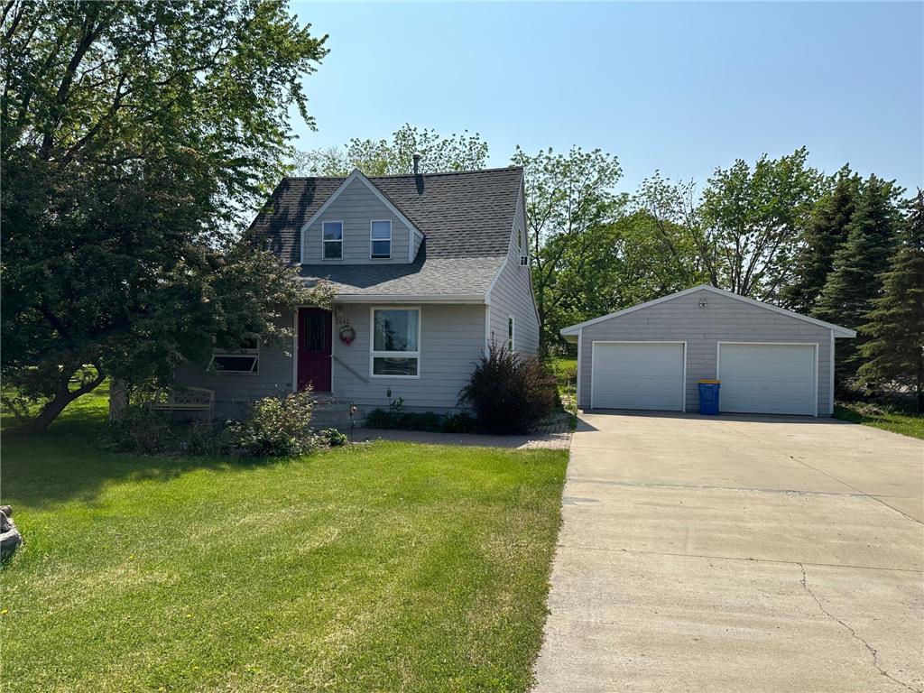 2442 N Cedar Avenue Owatonna Twp MN 55060 6377246 image1