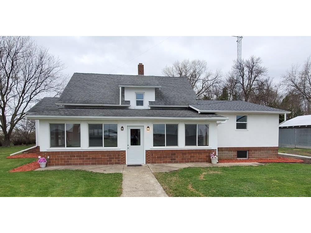 24420 County Road 29, Sleepy Eye, MN 56085 MLS 5740962 Edina Realty