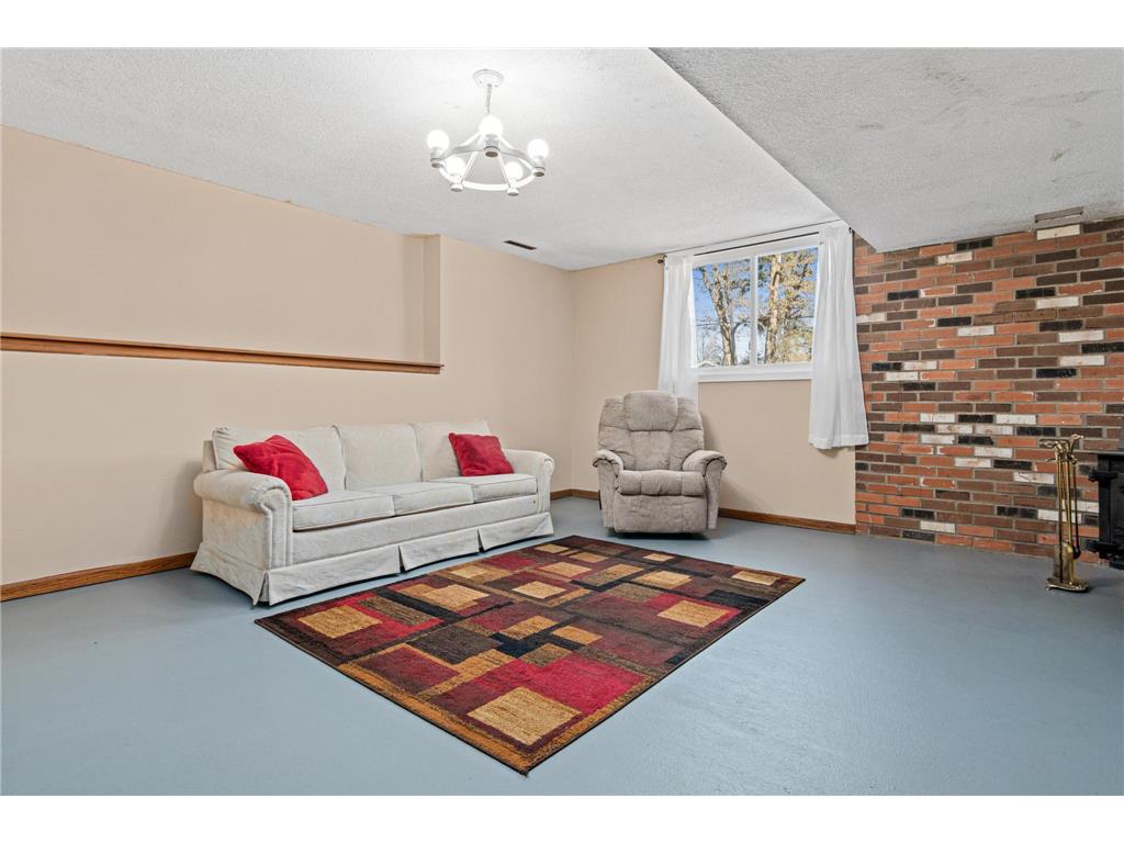 2443 Birch Street White Bear Lake MN 55110 7032692 image18