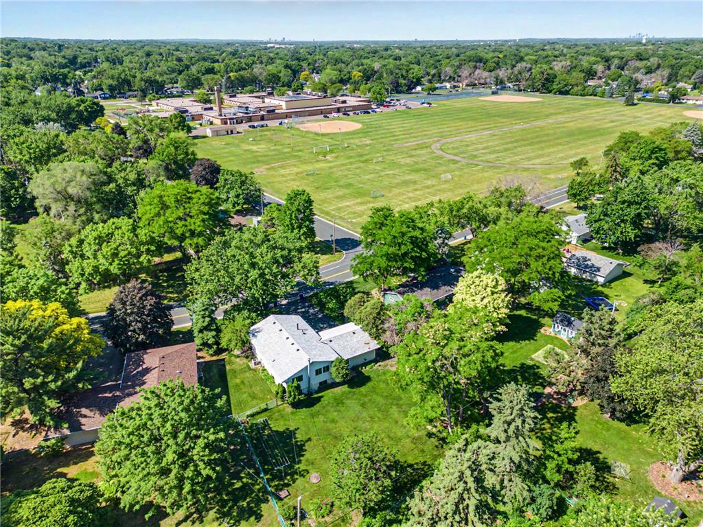 2443 Birch Street White Bear Lake MN 55110 7032692 image31