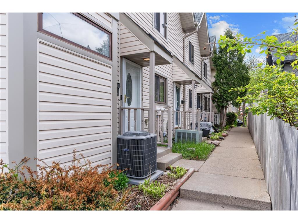 2443 Elliot Avenue Minneapolis MN 55404 7066919 image1