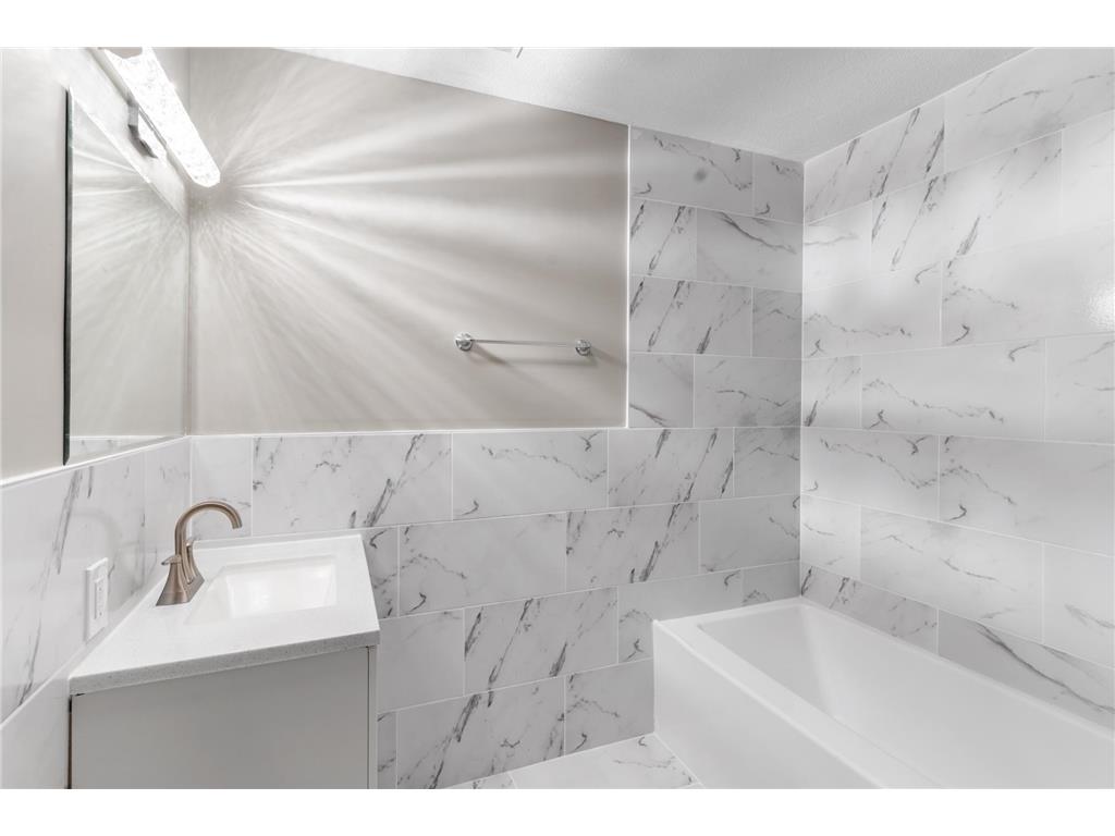 2443 Elliot Avenue Minneapolis MN 55404 7066919 image16