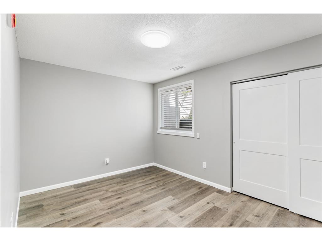 2443 Elliot Avenue Minneapolis MN 55404 7066919 image23